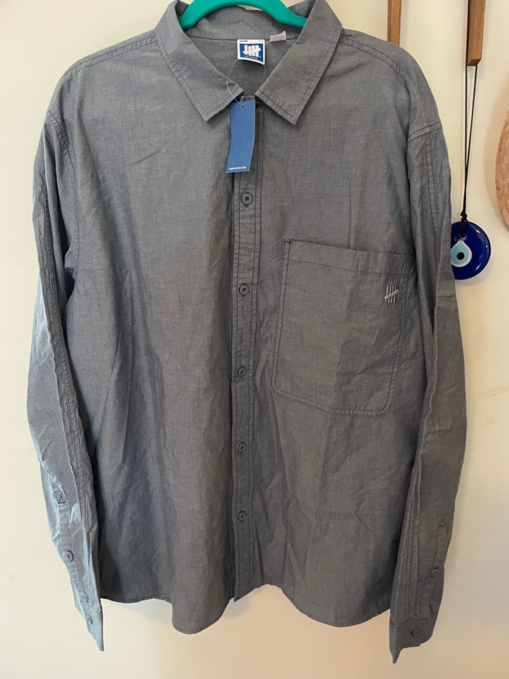 Undefeated | NWT Cotton Chambray Button Down | XXL